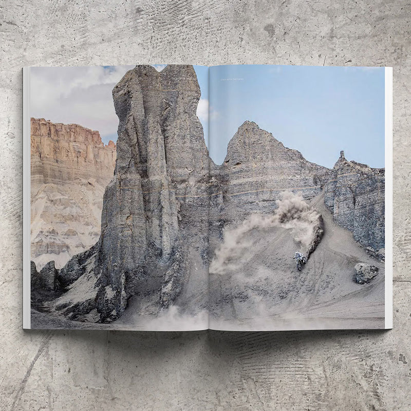 Waves & Woods Issue #19